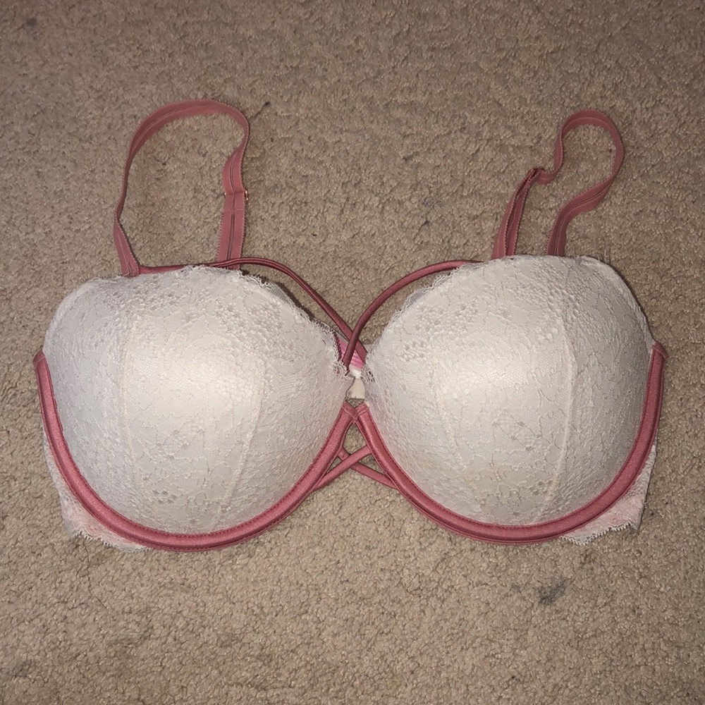 Date Push-Up bra PINK